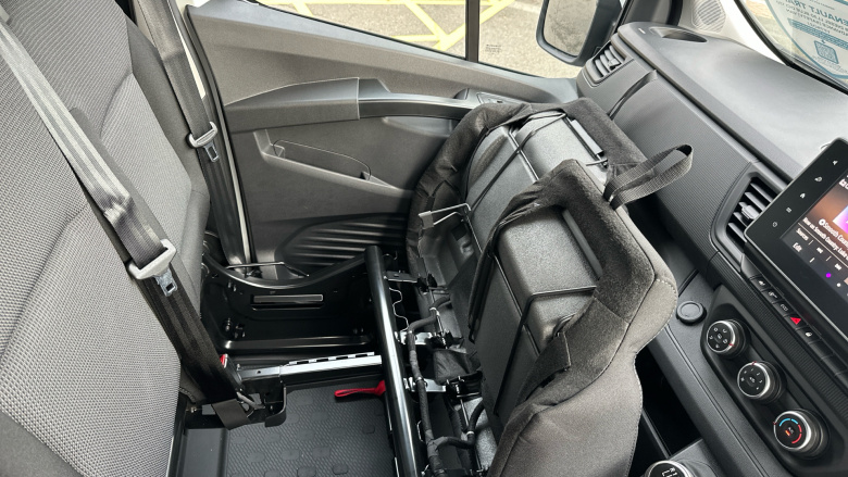 Renault Trafic Lwb Diesel LL30 Blue dCi 130 Advance [Safety] Van